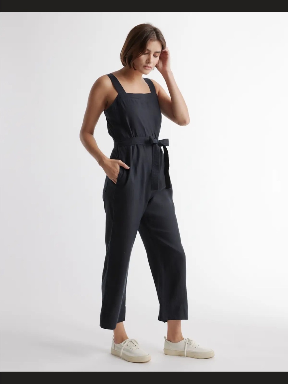 Quince European linen jumpsuit - Picture 3 of 8